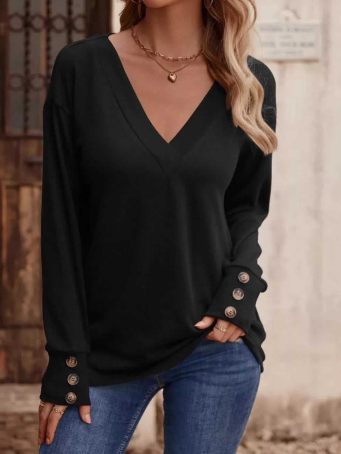 V-neck Long Sleeve T-shirt (14)