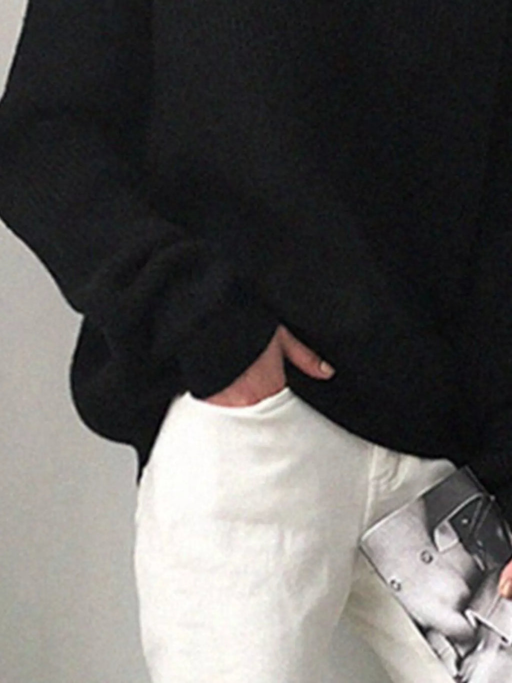 V-neck Dropped Shoulder Sweater (8)