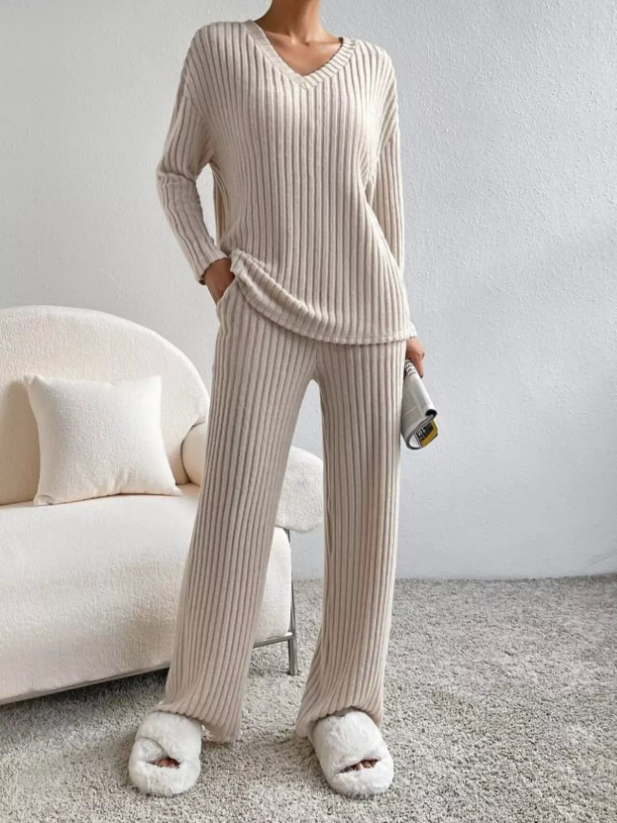 Ribbed Knit V-neck Top Pants Set (4)