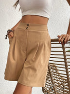 Pocketed Half Elastic Waist Shorts (24)