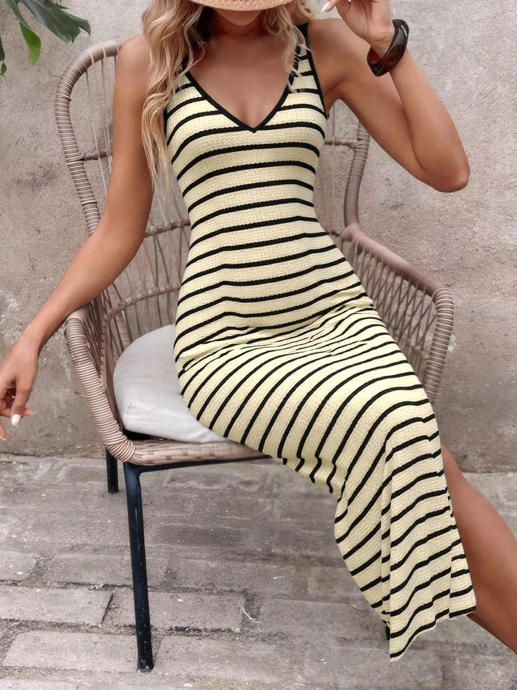 Striped Bodycon Knit Midi Dress (4)