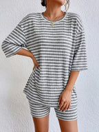 Striped Round Neck Top Shorts Set (23)