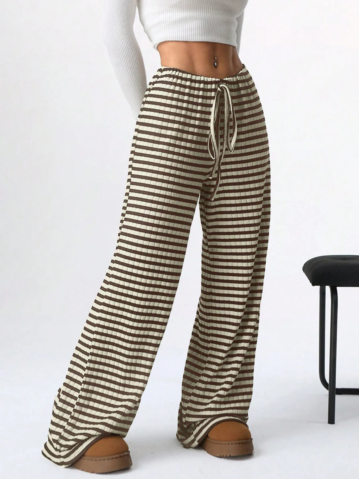 Striped Wide Leg Drawstring Pants (3)