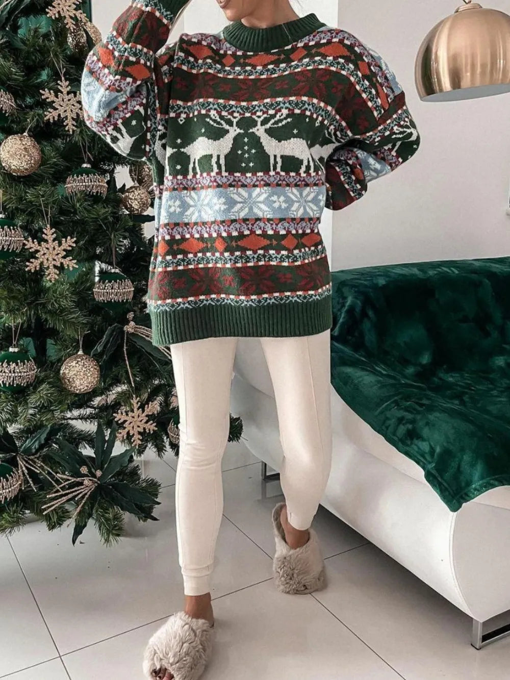 Geometric Round Neck Dropped Shoulder Sweater (7)