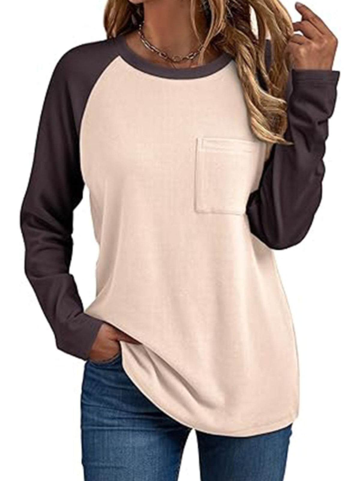 Round Neck Raglan Sleeve T-shirt Pocket
