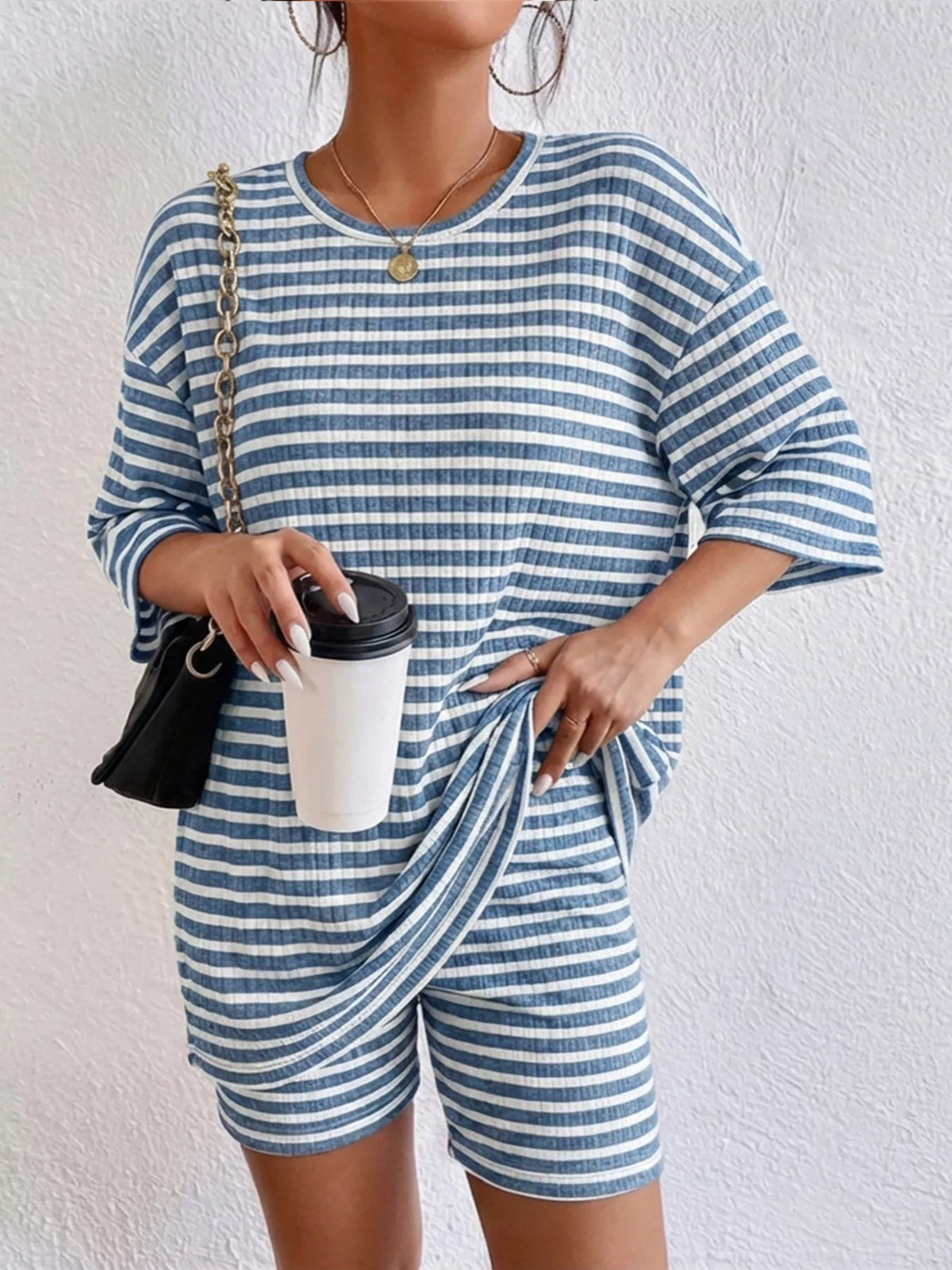 Striped Round Neck Top Shorts Set (11)
