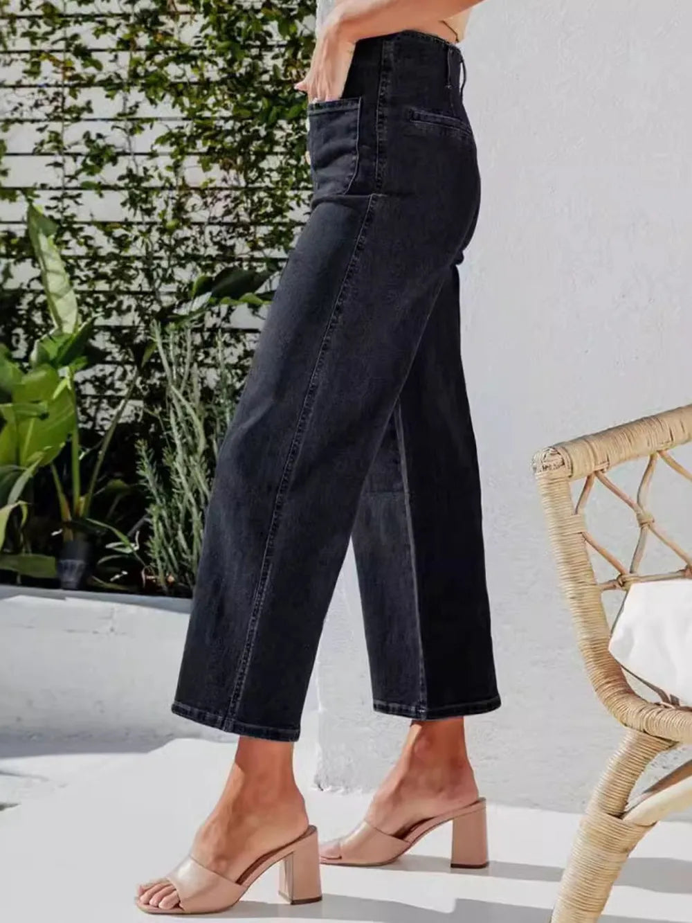Button Fly Cropped Jeans Pockets (5)