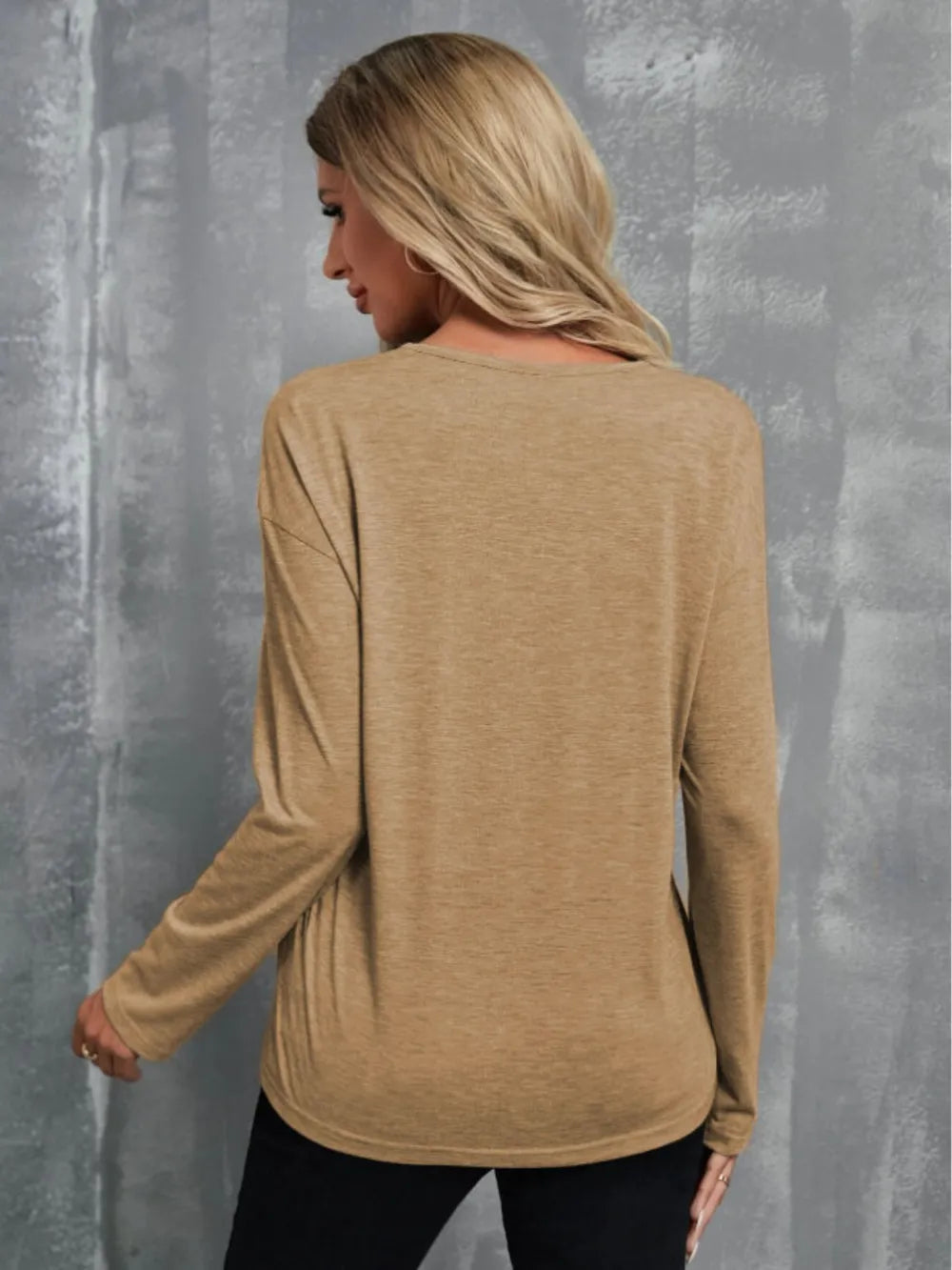 V-neck Long Sleeve T-shirt (2)