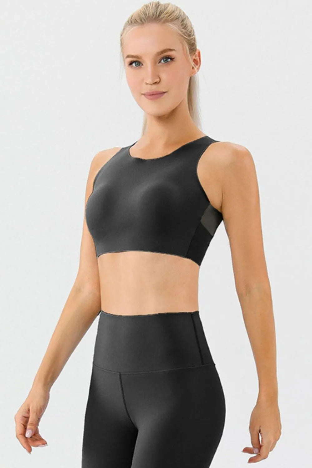 Round Neck Wide Strap Active Bra (3)