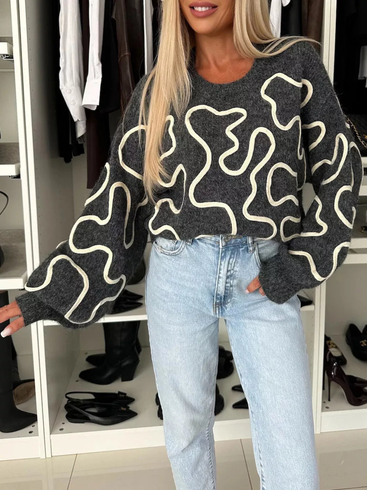 Abstract Pattern Oversized Round Neck Sweater (10)