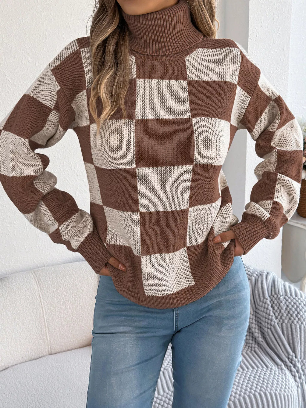 Checkered Turtleneck Long Sleeve Sweater (14)