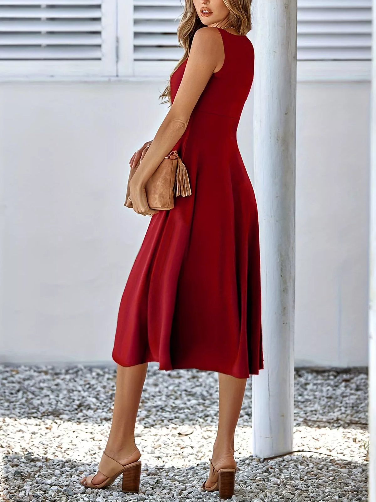 Sleeveless A-line Midi Dress (10)