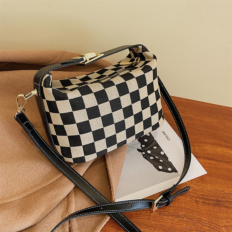 Simple Shoulder Bag Messenger photo 3