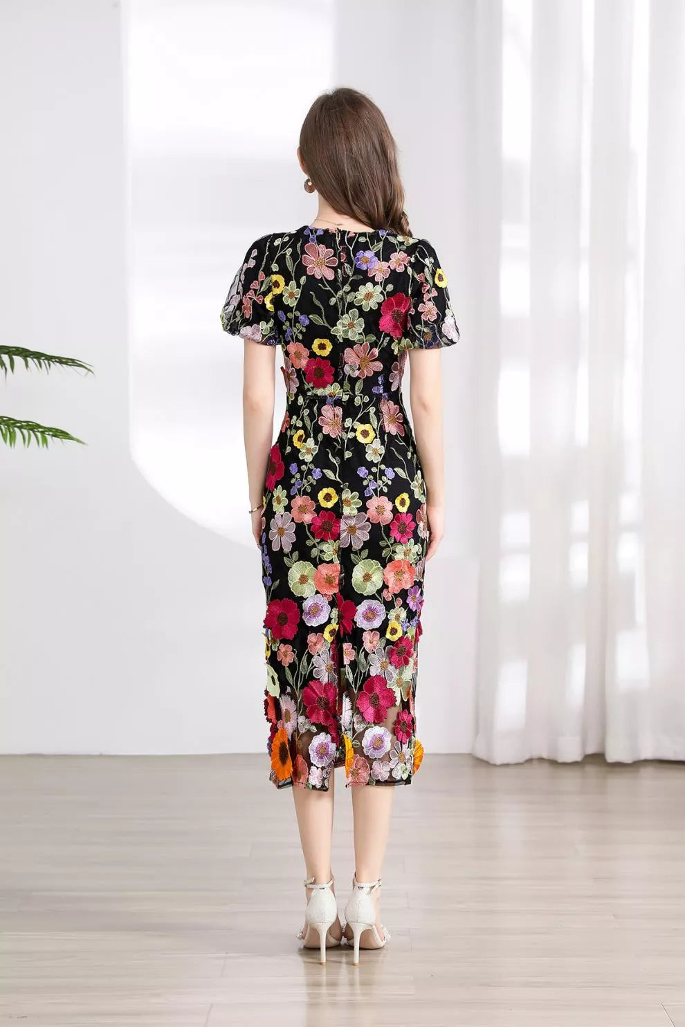 Floral Embroidered Puff Sleeve Midi Dress (31)
