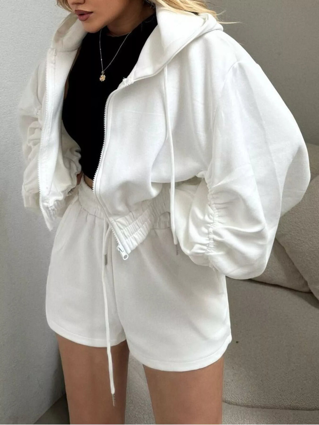 Zip-up Jacket High-waisted Drawstring Shorts Set (2)