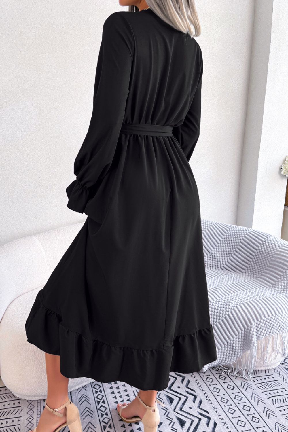 Contrast Belted Flounce Sleeve Dress (9)
