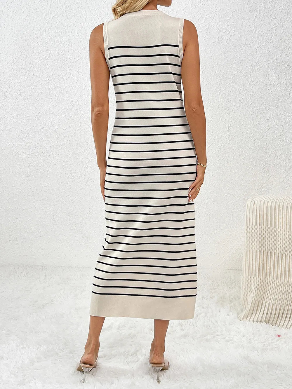 Round Neck Sleeve Midi Knit Dress (2)