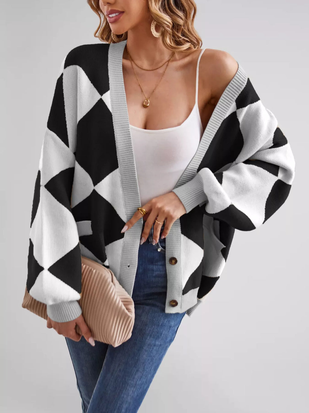 Diamond Pattern Button-up Knit Cardigan (16)