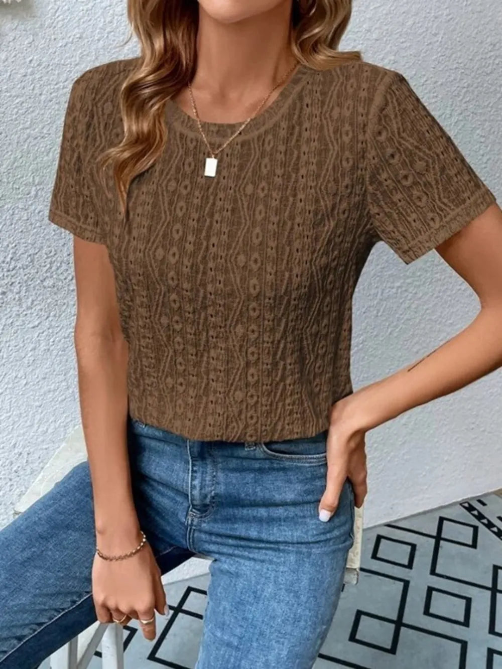 Eyelet Round Neck Short Sleeve T-shirt (10)