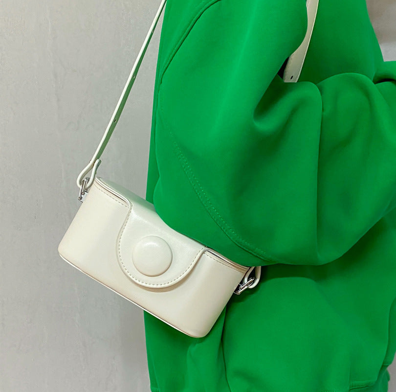 Simple Box Shoulder Messenger Bag photo 1