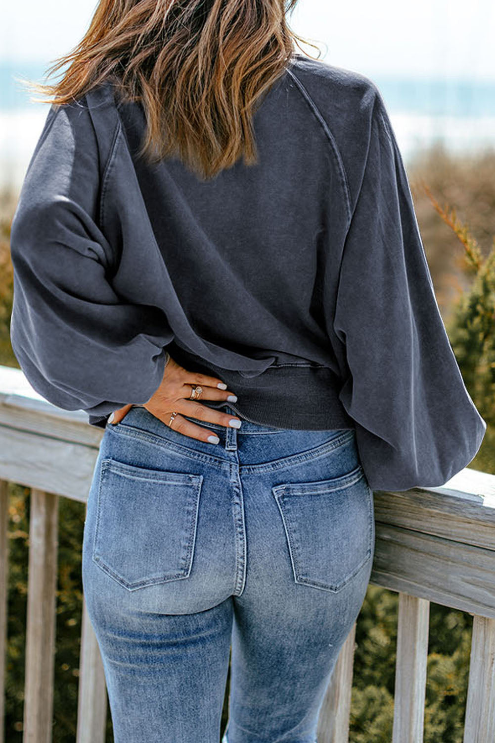 Quarter-snap Collared Lantern Sleeve Sweatshirt (14)