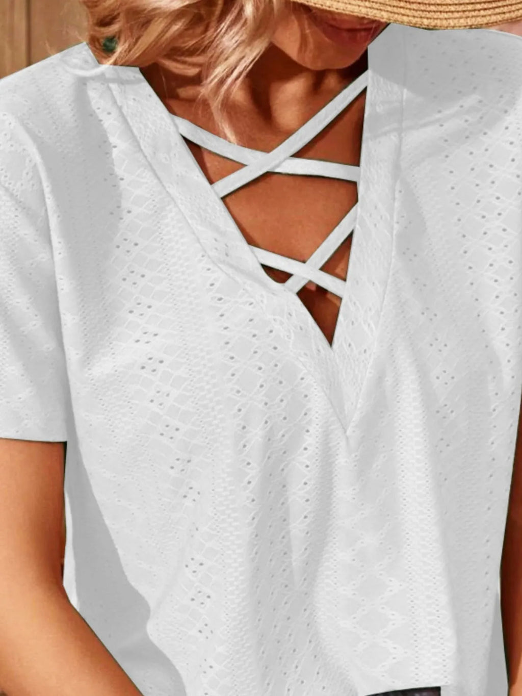 Eyelet Crisscross Short Sleeve T-shirt (6)