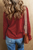 Exposed Seam V-neck Long Sleeve T-shirt (2)
