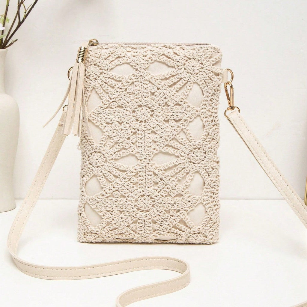 Casual Straw Woven Beach Hollow-out Shoulder Bag photo 1