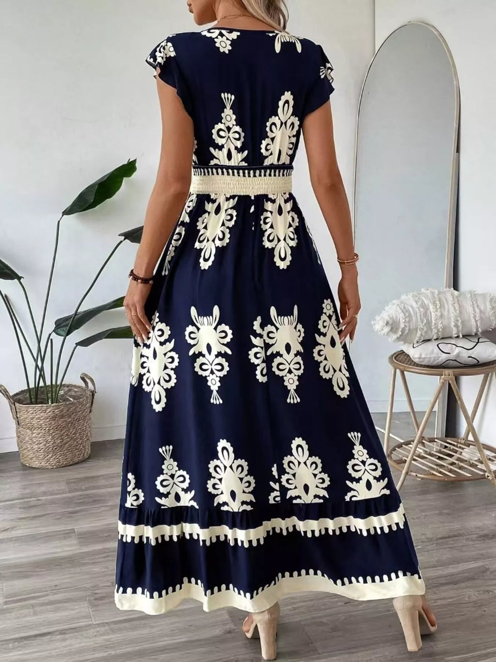 Printed V-neck Ruffled Cap Sleeve Dress (16)