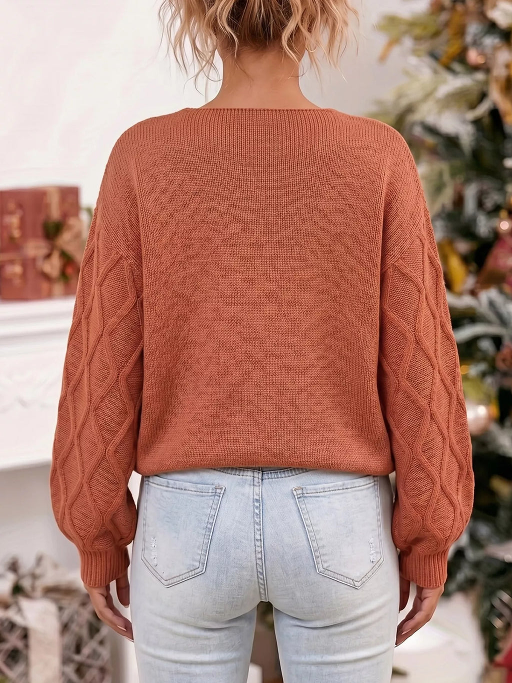 Snowflake Textured V-neck Sweater (4)