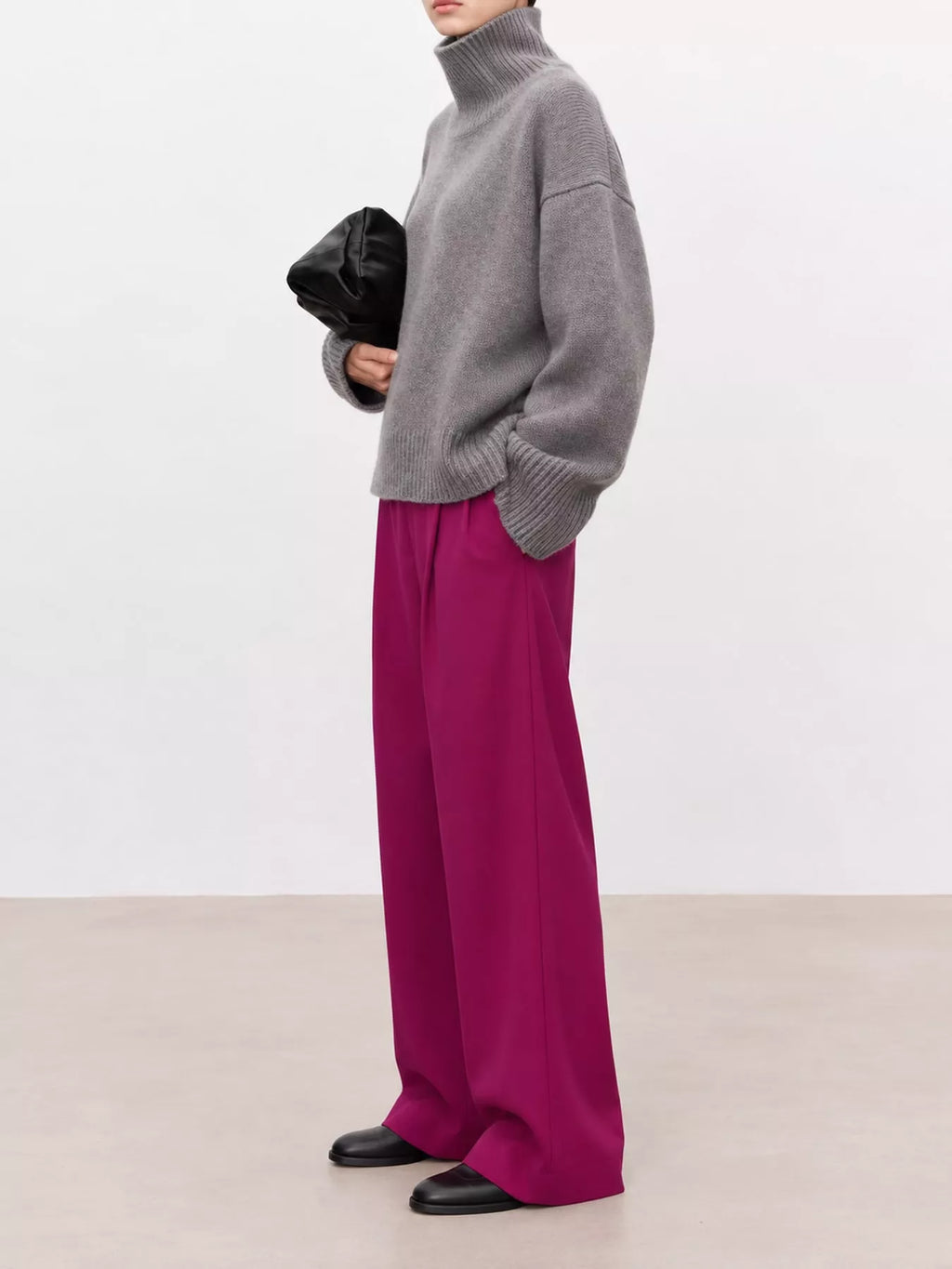 Oversized Turtleneck Wool Sweater (28)