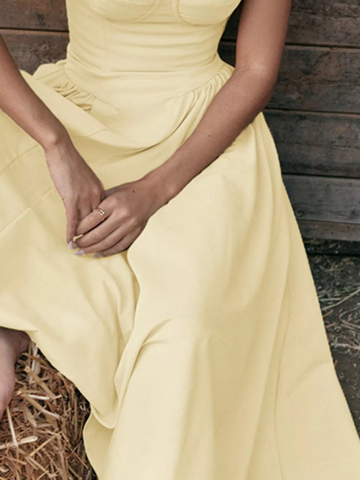 Sweetheart Neck Spaghetti Strap Midi Dress (2)