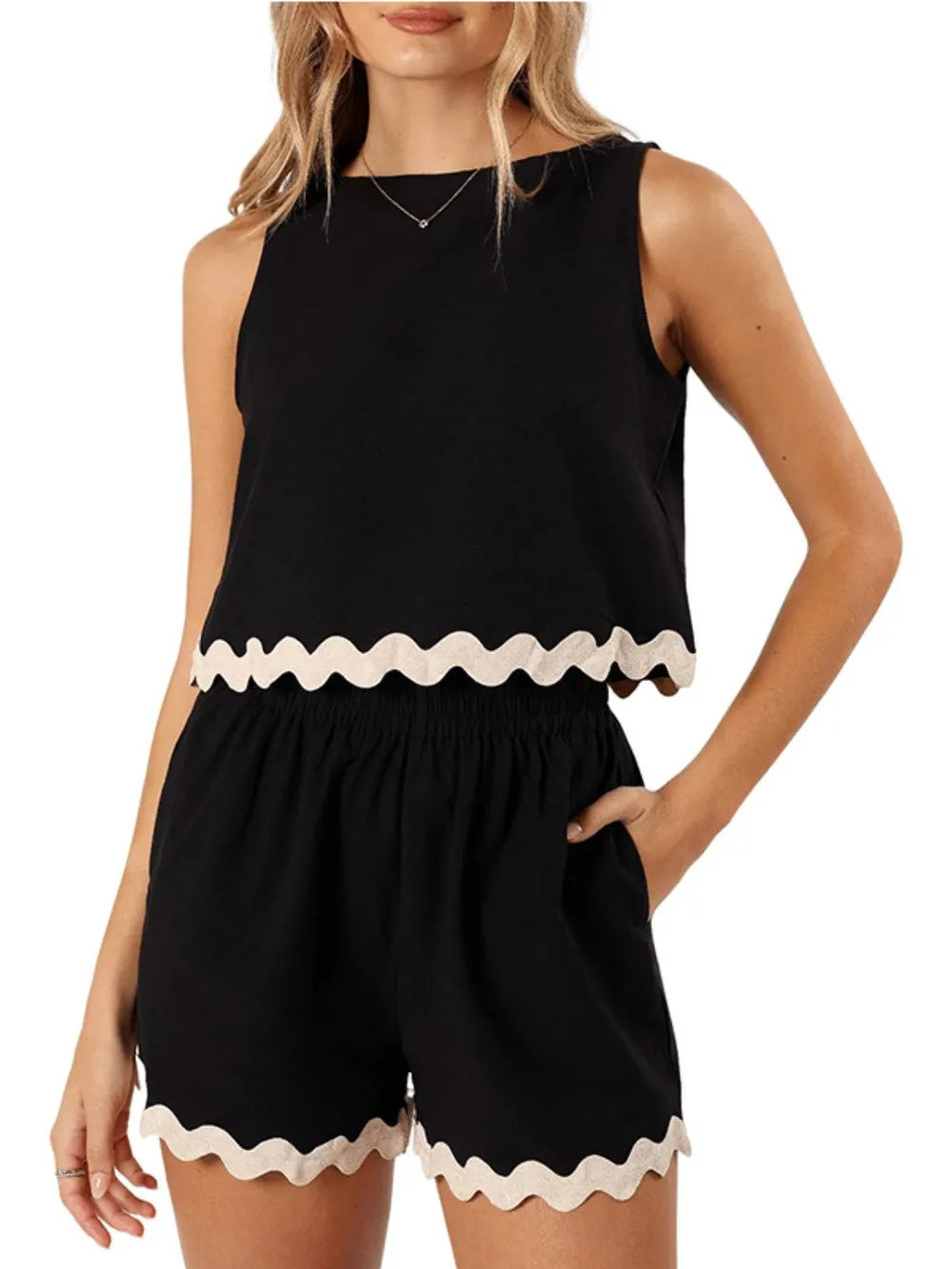 Contrast Trim Round Neck Top Shorts Set (10)