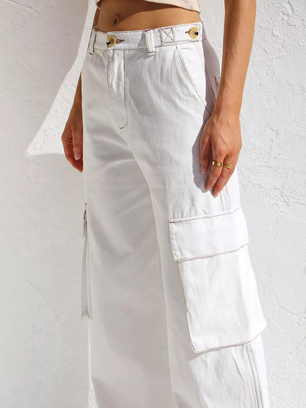 High-waisted Wide Leg Cargo Jeans (6)