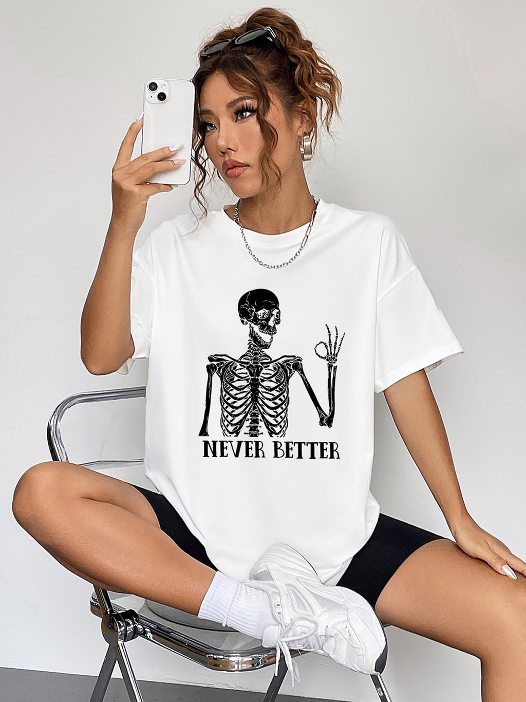Round Neck Short Sleeve Never Better Graphic T-shirt
