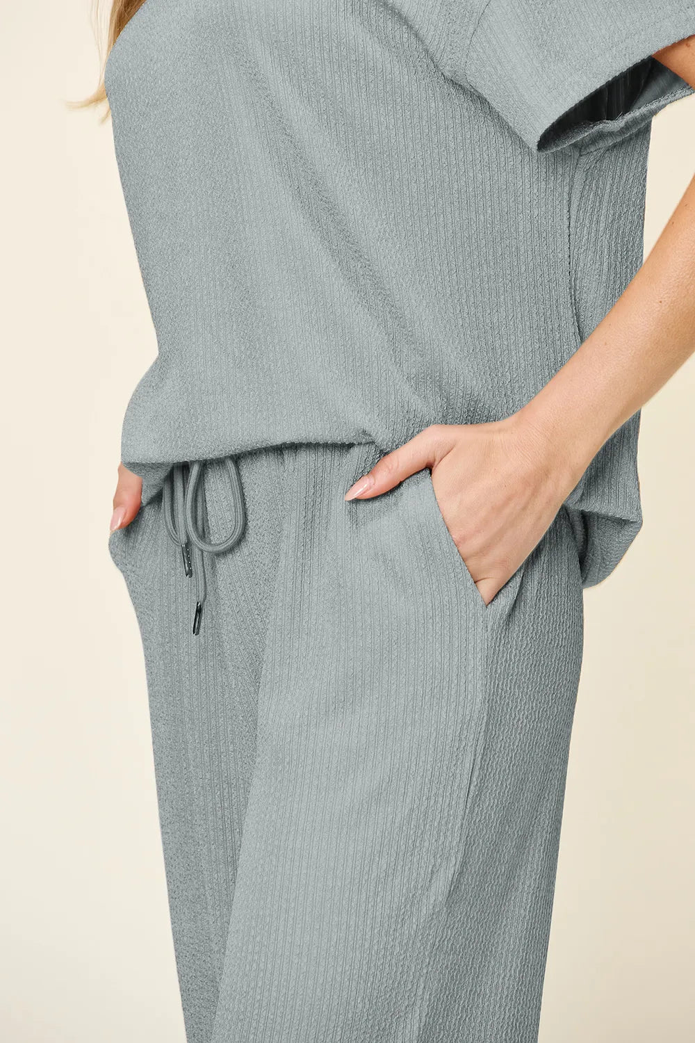 Round Neck Short Sleeve Wide Leg Pants (25)