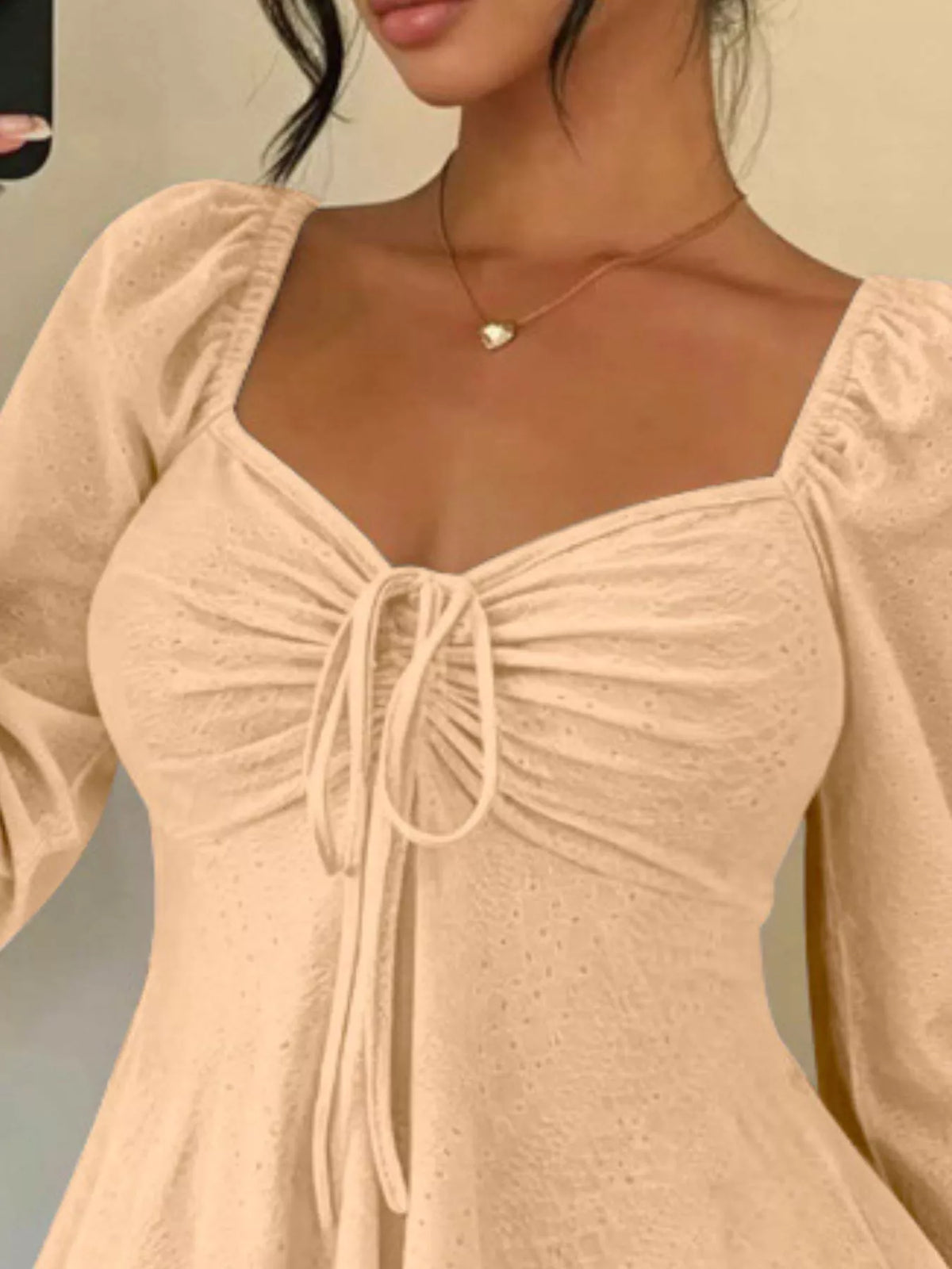 Ruched Sweetheart Neck Long Sleeve Top (11)