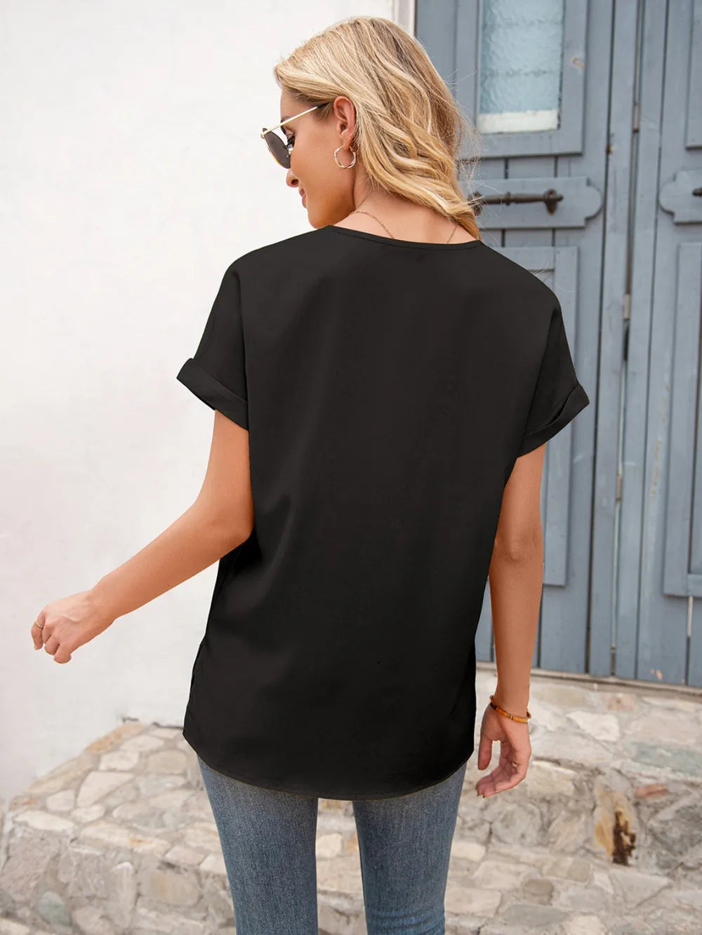 V-neck Short Sleeve T-shirt (2)