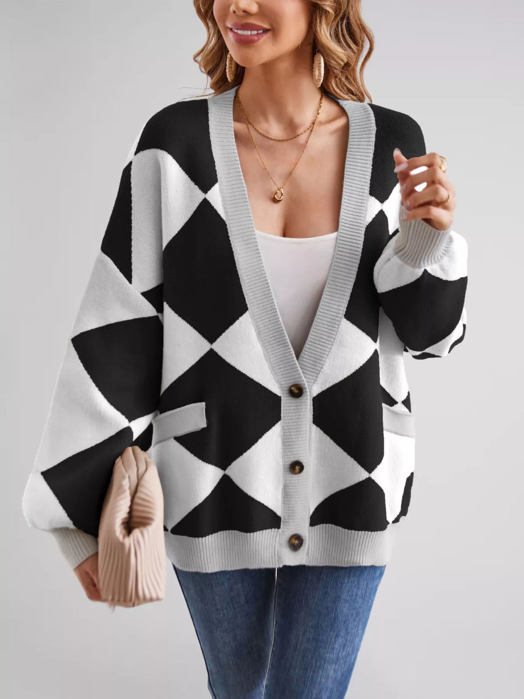 Diamond Pattern Button-up Knit Cardigan (17)