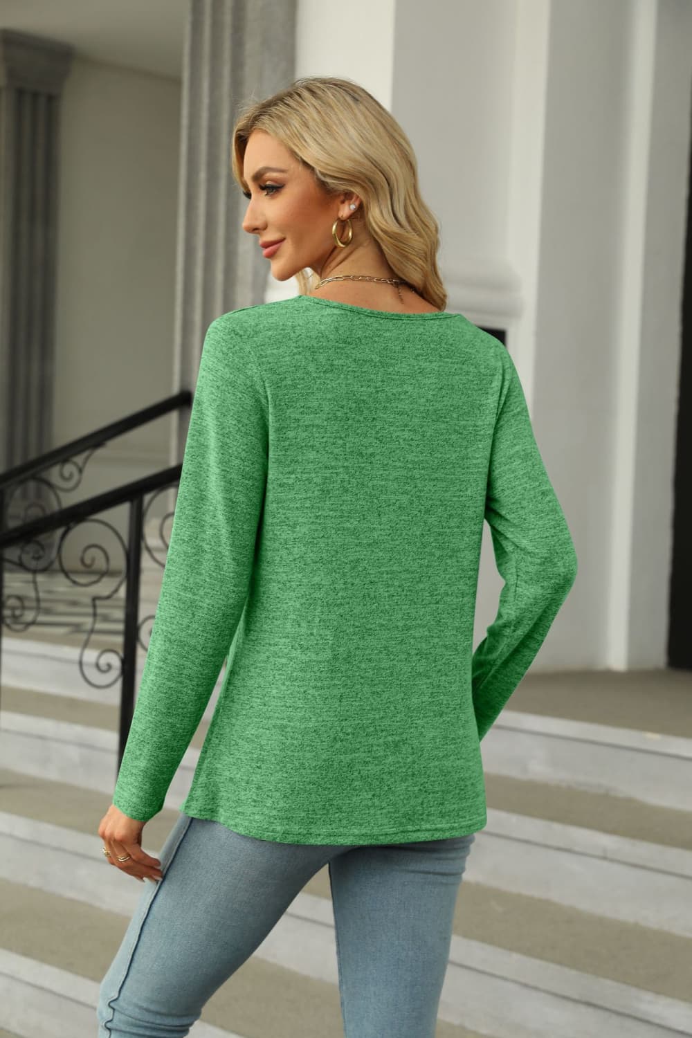 Square Neck Long Sleeve Slit T-shirt (9)