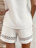 Lace Trim V-neck Top Shorts Two-piece Set (3)