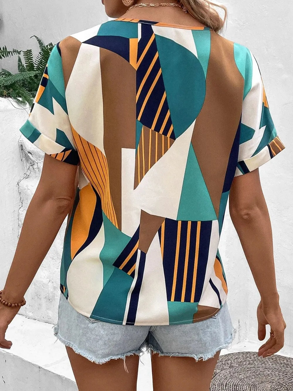Printed V-neck Short Sleeve Blouse (7)