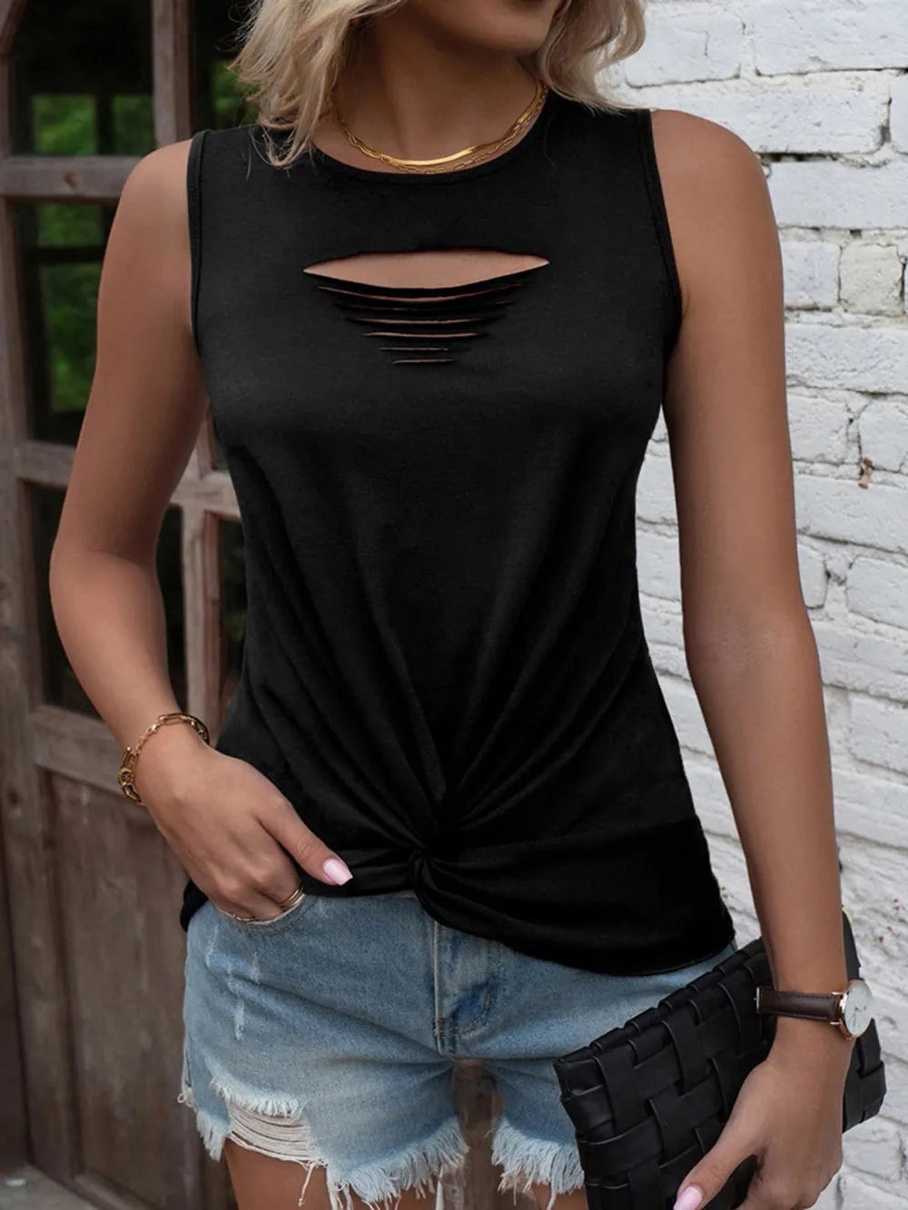 Cutout Twisted Round Neck Tank (5)