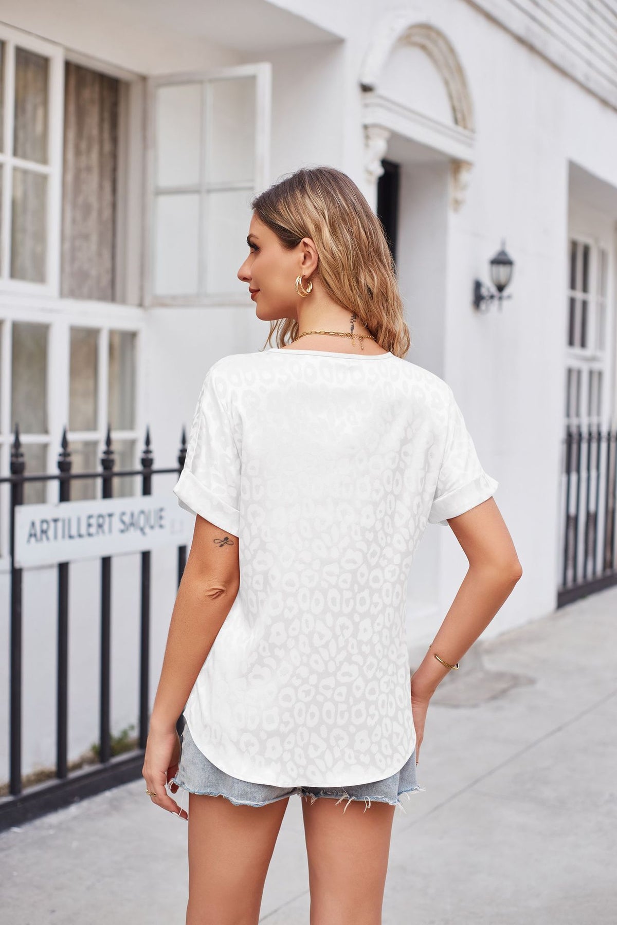 Leopard Print Curved Hem Satin Top (11)
