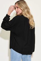 Full Size Ribbed Round Neck Long Sleeve T-shirt (24)