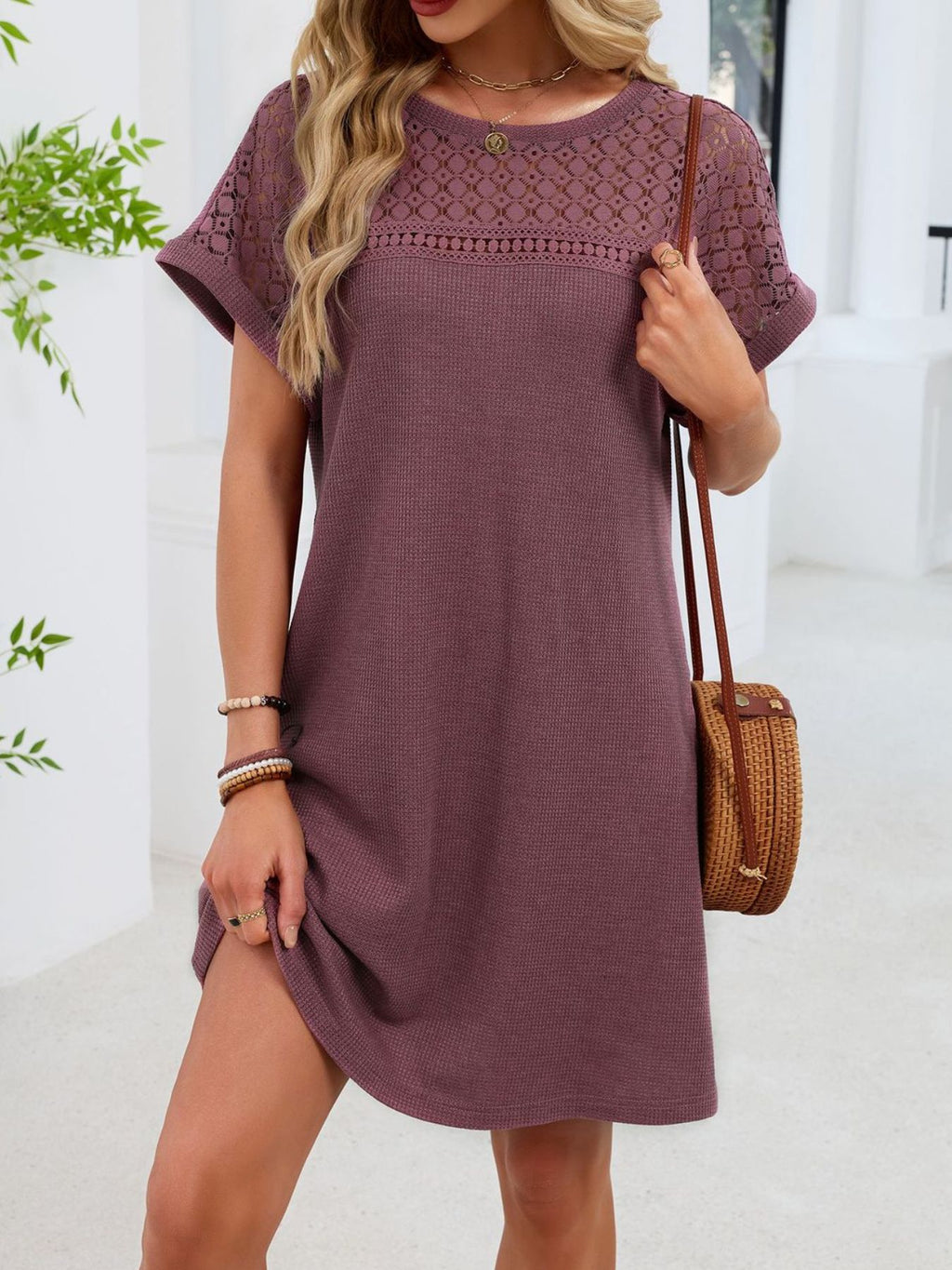 Lace Round Neck Short Sleeve T-shirt Dress (3)