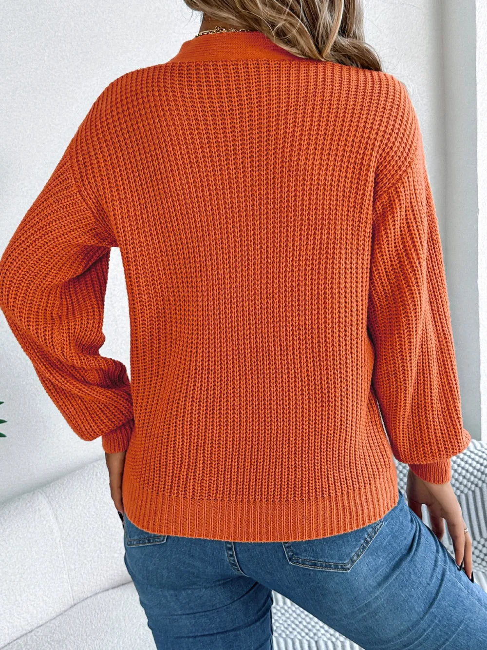 Cutout V-neck Long Sleeve Sweater (6)