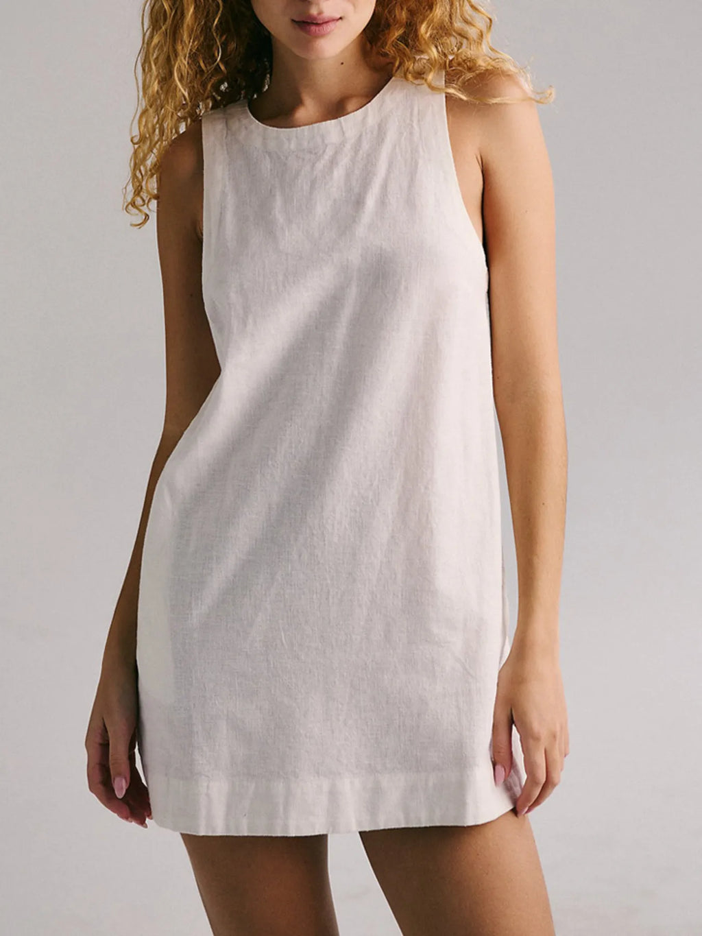 Backless Sleeveless Denim Mini Dress (6)