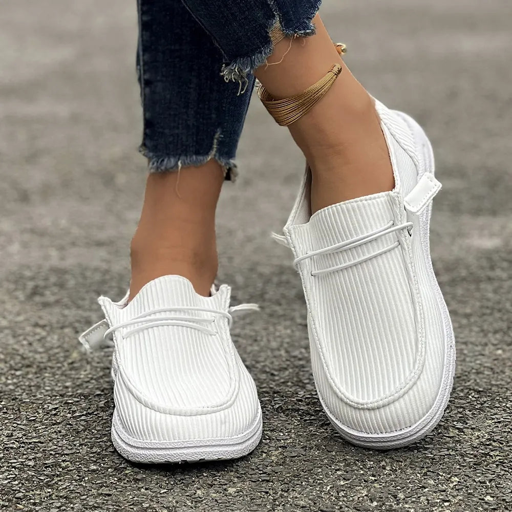 Round Toe Flat Slip-ons (5)
