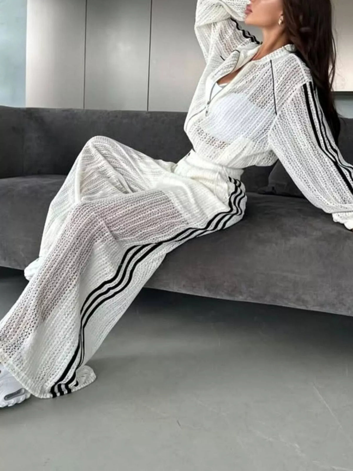 Side Stripes Zip Up Top Pants Set (8)